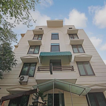 Capital O Tipsyy Near Aravali Biodiversity Park Gurgaon Ngoại thất bức ảnh