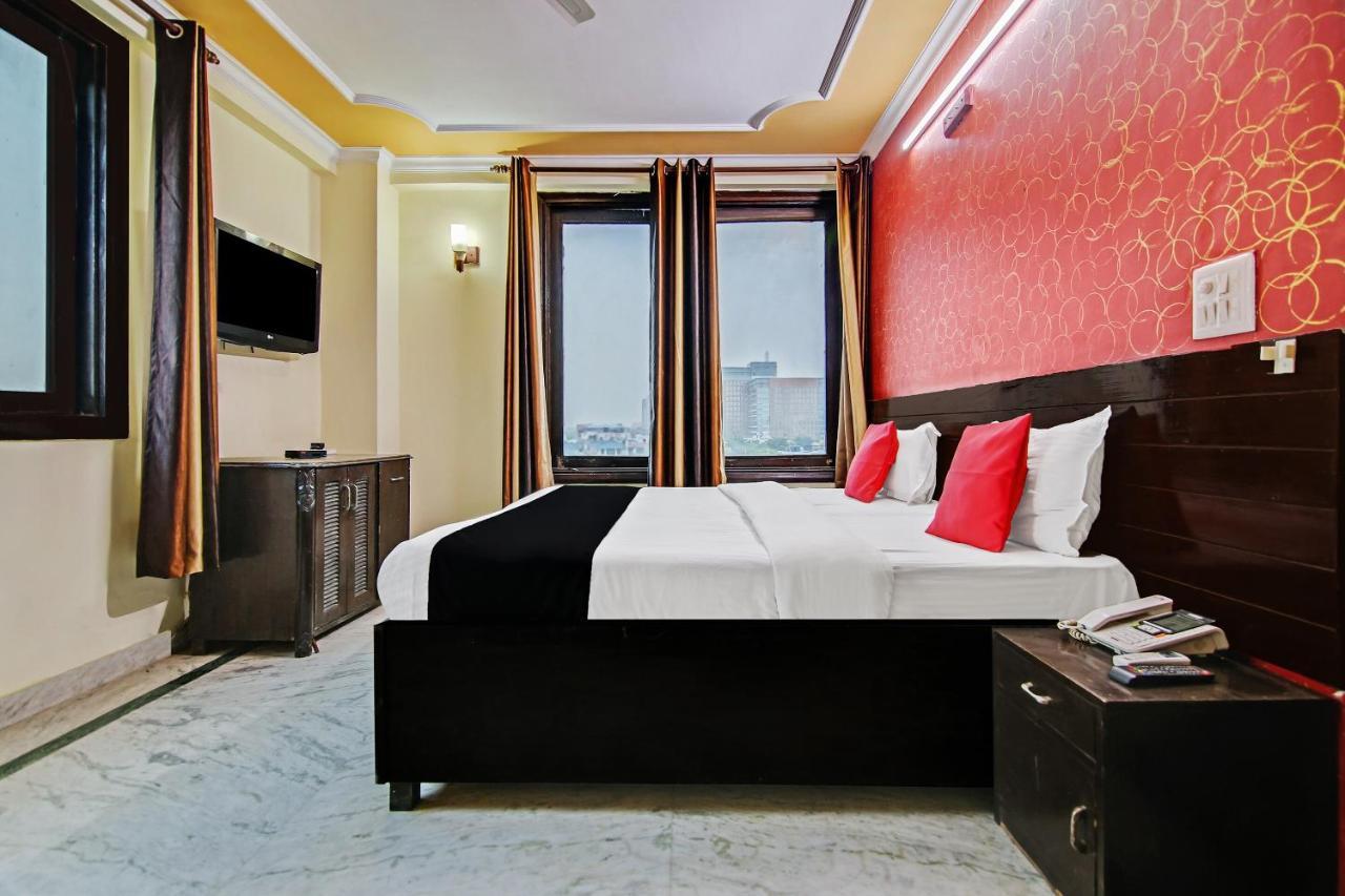 Capital O Tipsyy Near Aravali Biodiversity Park Gurgaon Ngoại thất bức ảnh